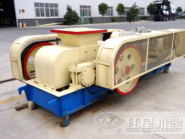 介紹對(duì)輥式破碎機(jī)壽命長(zhǎng)短來(lái)源于哪些原因