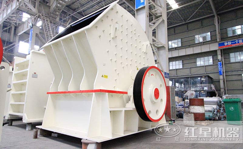 重型錘式破碎機(jī)一次成型