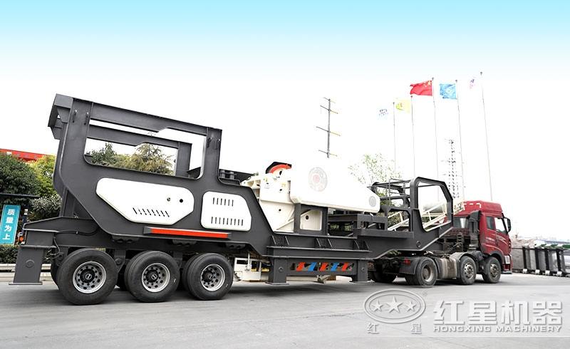 能夠移動作業(yè)的移動式破碎機(jī)