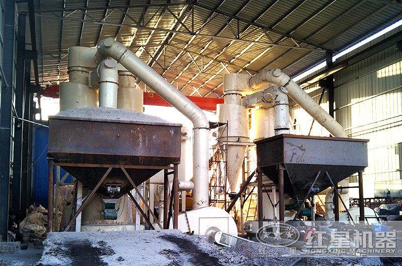 直通式離心磨粉機(jī)（離心磨）作業(yè)現(xiàn)場(chǎng)